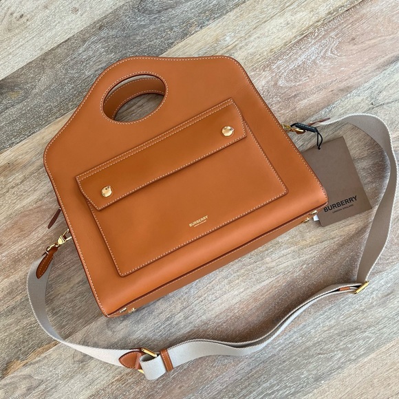 Burberry shoulder bag - Picture 1 of 8